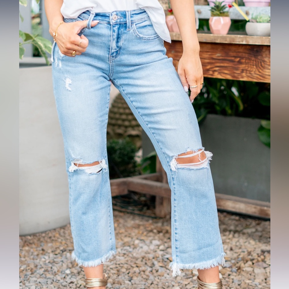 Vervet Blue High Rise Straight Distressed Jeans 27